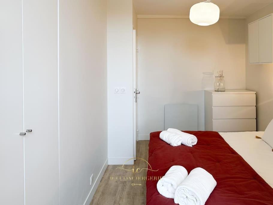 Ferienwohnung Le Petit Saint Louis Versailles Exterior foto