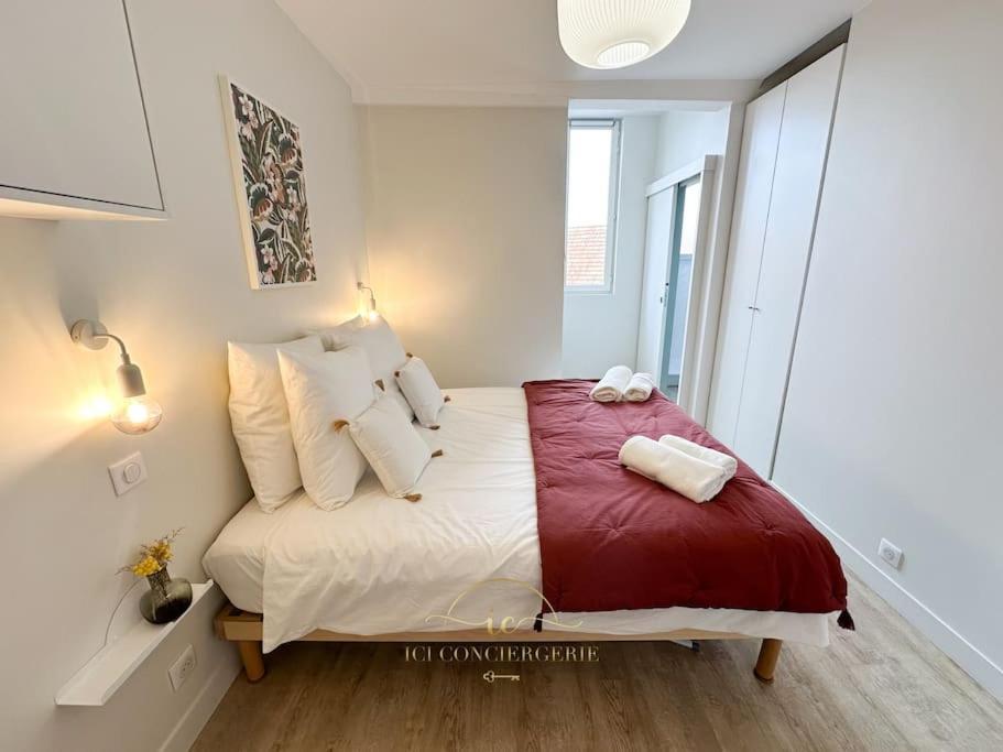Ferienwohnung Le Petit Saint Louis Versailles Exterior foto